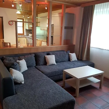 Resch Lägenhet *